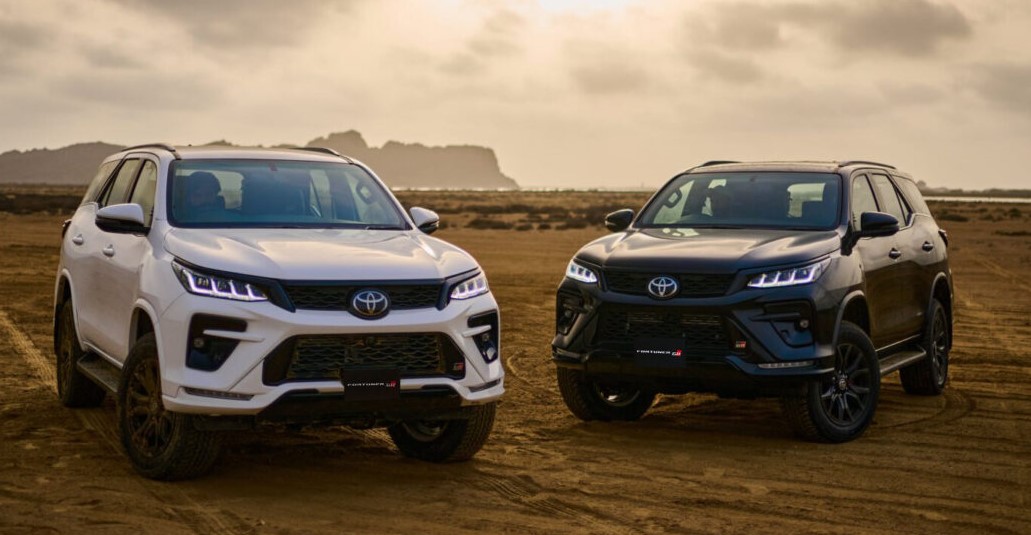 Toyota Fortuner GR-S