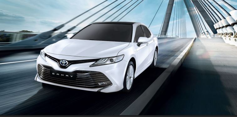 TOYOTA CAMRY BROCHURE TOYOTA ZARGHOON MOTORS (03111896896)
