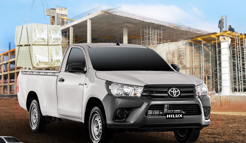 TOYOTA HILUX S/C BROCHURE TOYOTA ZARGHOON MOTORS (03111896896)